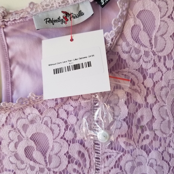 lace peplum top! 💜 - Picture 5 of 6